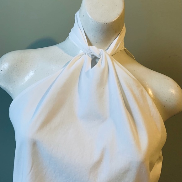 Chic White Halter Top with Knot Detail - Picture 4 of 14
